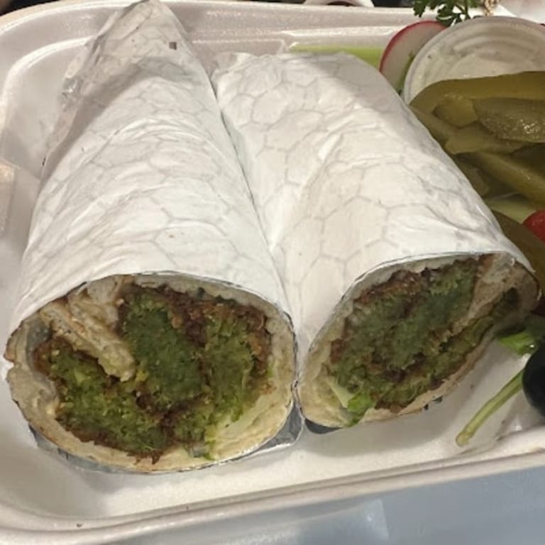 Delicious Falafel: A Middle-Eastern Favorite